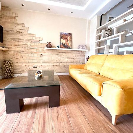 Loft'N Love With Parking And Views Ронда Екстериор снимка